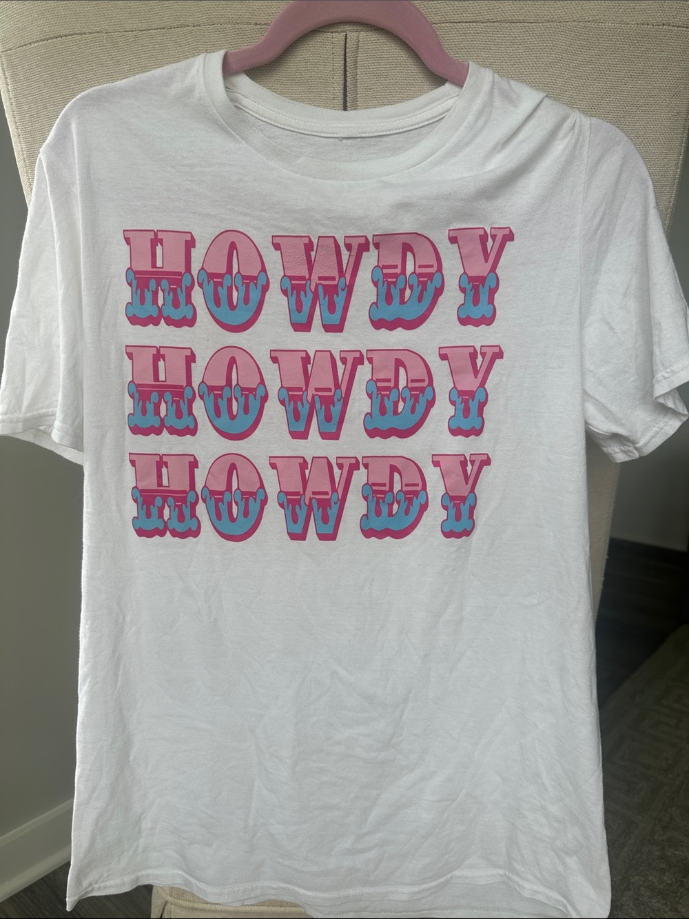 Howdy Graphic Tee - White with Pink & Blue Print